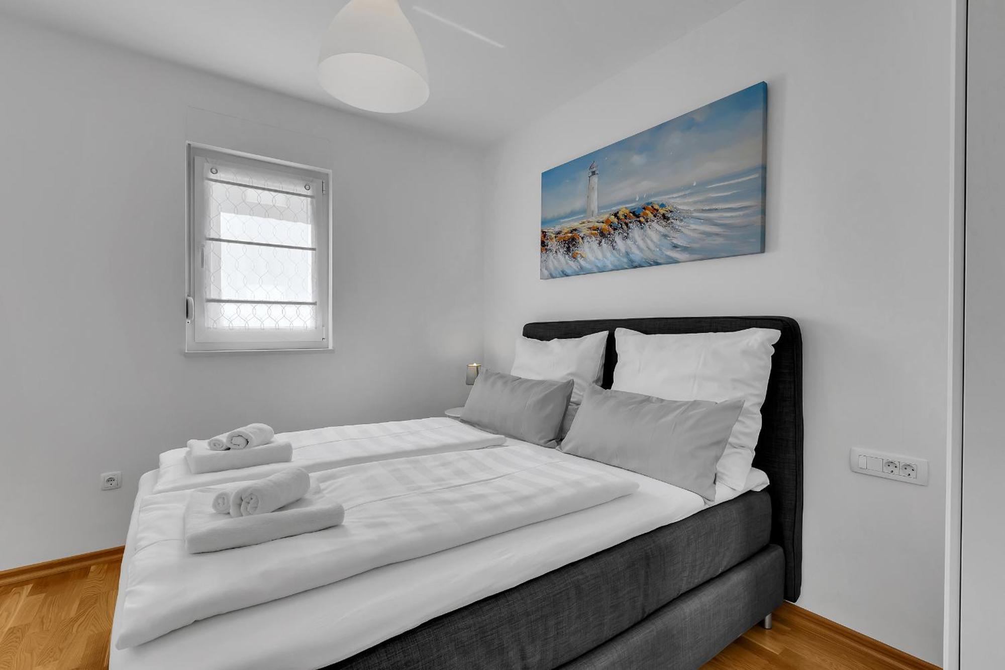 Apartmán Luxury And Modern With Sea View And Garage