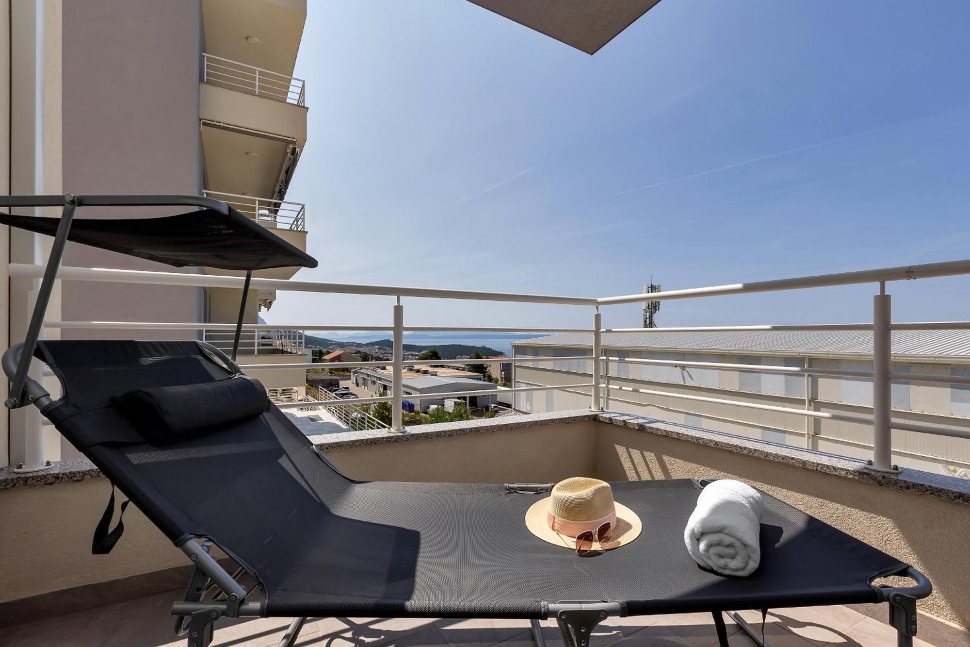 Luxury And Modern With Sea View And Garage *